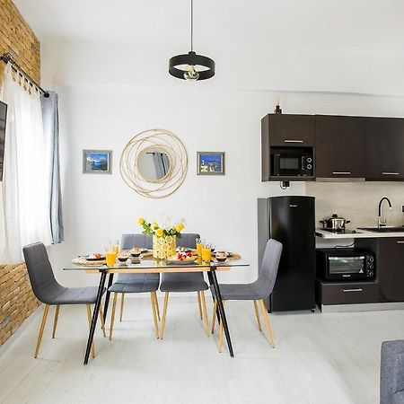 Deluxe Town Hall Square Flat In Historical Center 3 Corfu  Екстер'єр фото
