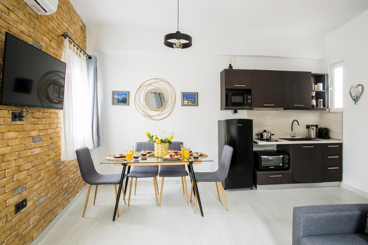 Deluxe Town Hall Square Flat In Historical Center 3 Corfu  Екстер'єр фото