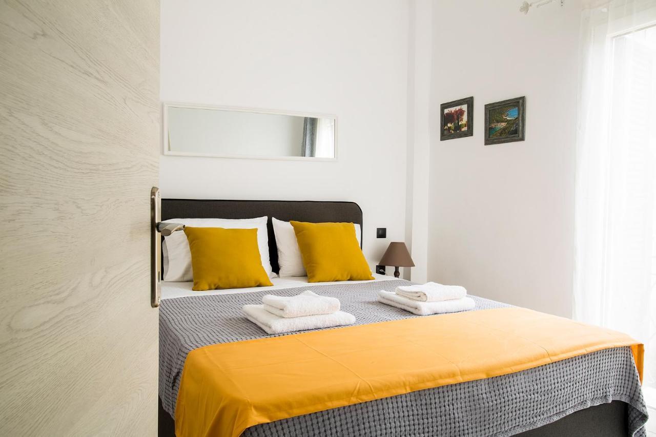 Deluxe Town Hall Square Flat In Historical Center 3 Corfu  Екстер'єр фото